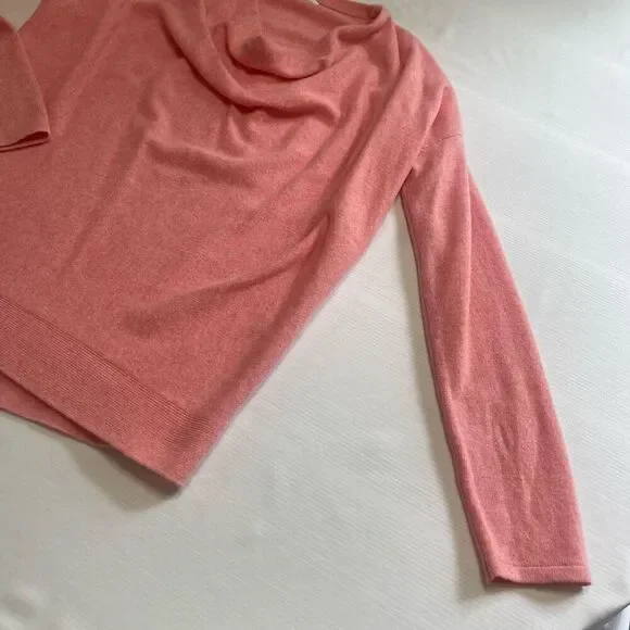 Sundance Pink 100% Cashmere Sweater Size Medium - Picture 6 of 11